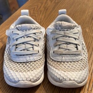 Nike Tanjun Easy On Kids White and Gray Sneakers